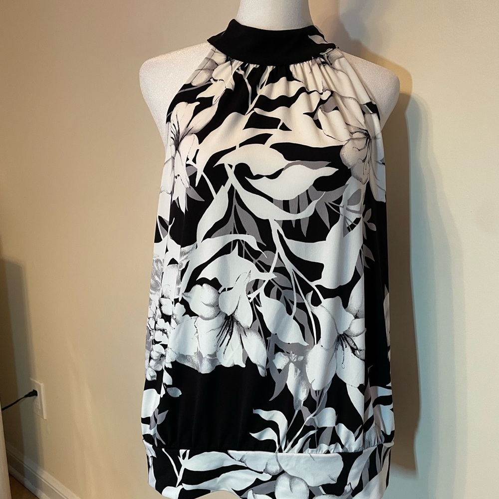 White House/Black Market Halter Top, XL, NWT